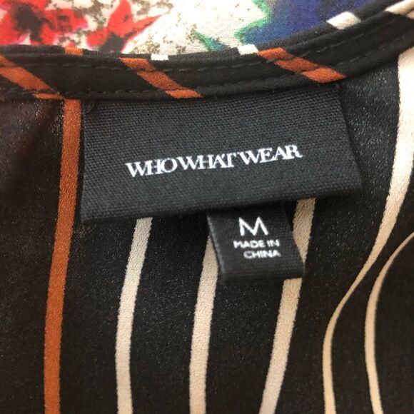 Who What Wear Striped Sleeveless Top Medium - Picture 4 of 5